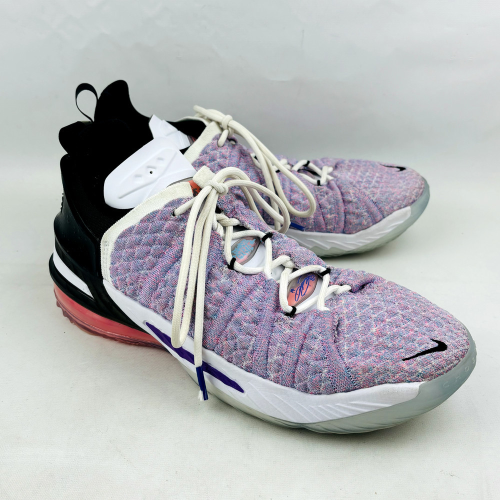 Nike Big Kid’s Lebron 18 GS Graffiti Basketball Shoes Youth 7 Purple CW2760-900