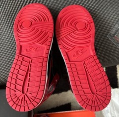 Size 6.5 (GS) – Jordan 1 Retro OG High Patent Bred
