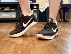 Nike Kobe A.D. (GS) Black/White Mesh Low Top Basketball Sneaker 6.5Y MPN