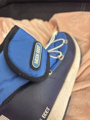 Moon Boot The Original Blue Snow Boots Unisex Kids Drawstring Lined US 2.5 EU 34