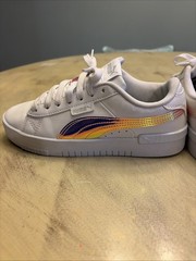Puma Youth Sneaker Cali Star Iris Holographic Stripe Size 5.5 Youth Big Girls