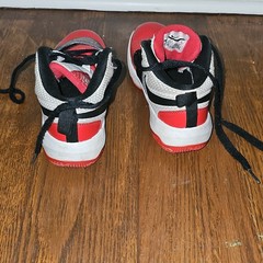 Nike Team Hustle D8 Red Black White Athletic Sneakers Unisex Kids 1Y Synthetic