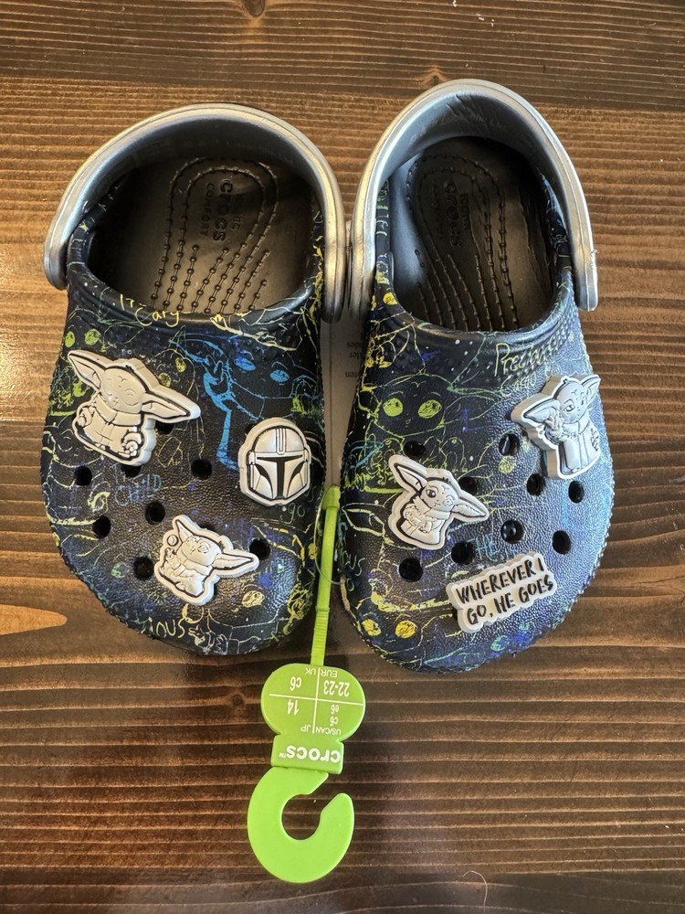 CROCS X Star Wars The Mandalorian The Child Classic Grogu Kids Clog Size 6C