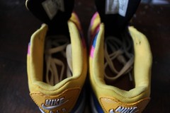 Nike Air 90 GS max multicolor Yellow Blue & Pink 5y