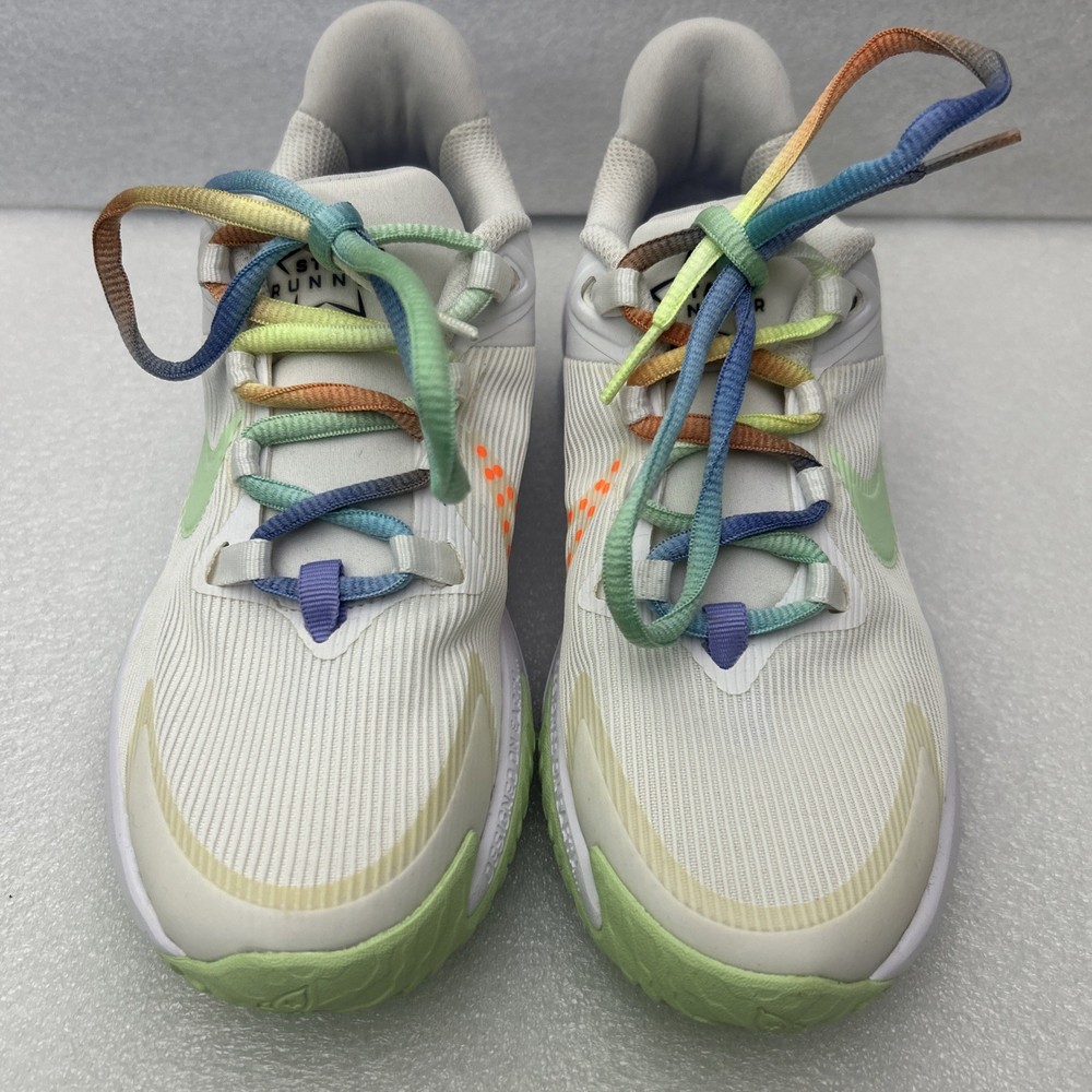 Nike Star Runner White/ Multicolor Running Shoes Youth Size 4Y – New Without Box