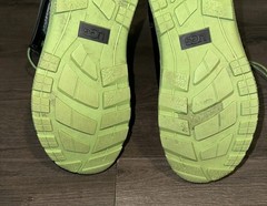UGG Butte II CWR Glow Graphic Waterproof Boots Black Green Kids Youth Size 5