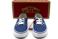 VANS AUTHENTIC PS NAVY/TRUE WHITE LITTLE KIDS SHOE PRE-SCHOOL SIZE RUNS