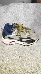 FILA Ray Tracer Big Kids Athletic Sneakers Size 7 37.5 Chunky Blue Grey Black