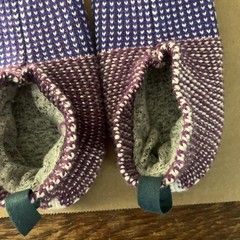 Bombas Gripper Slipper Socks Lined Kids Size 1-5 Knit Purple