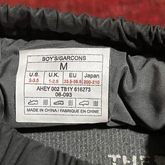 The North Face Down Slippers Kids Size 2-3.5