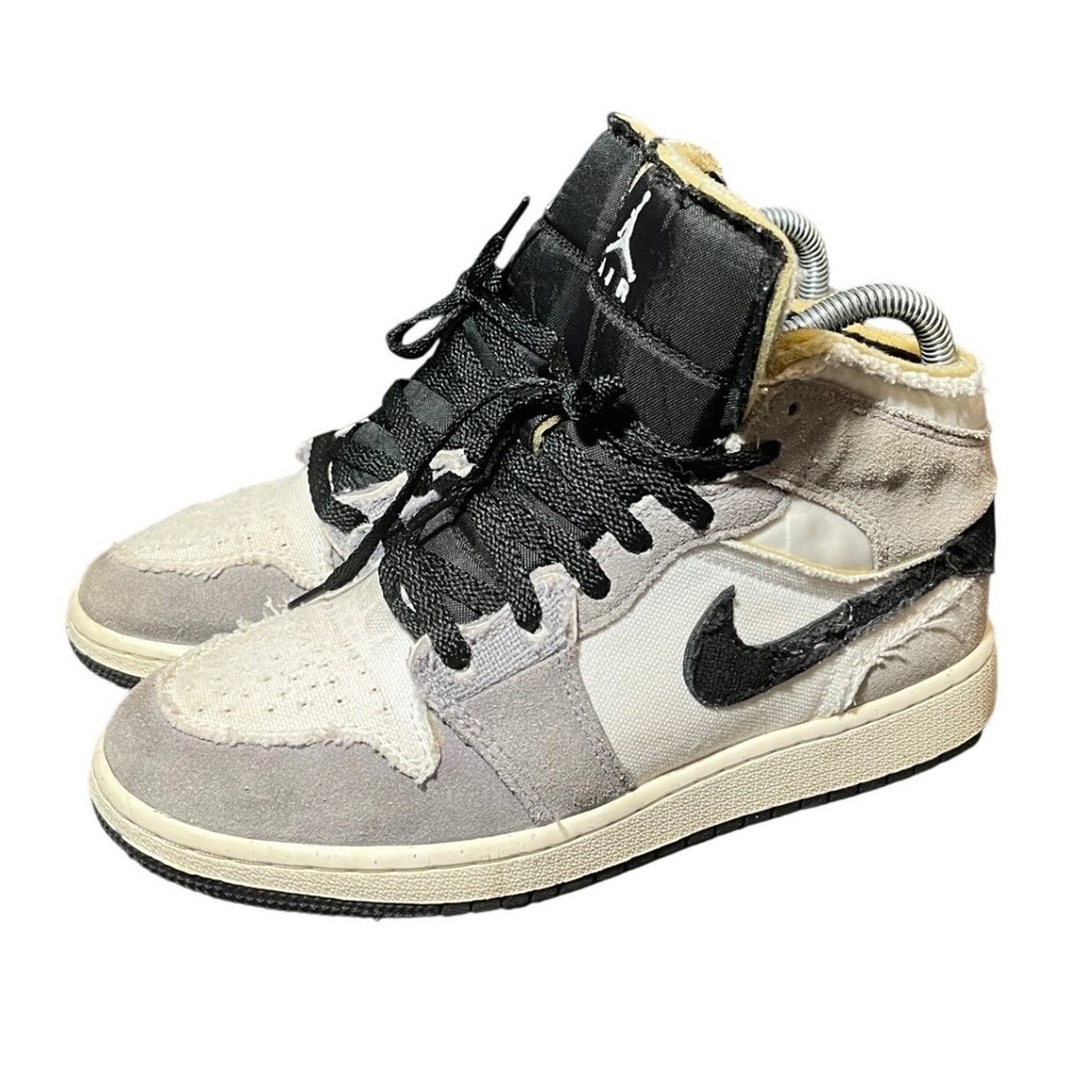Jordan 1 Mid SE Craft Inside Out Tech Grey Youth 4.5Y Grey White FD9091-002