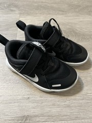 Nike Flex Contact Unisex Kids Sneakers Black/White Strap US 9C