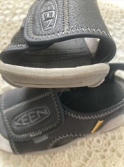 Keen Knotch River Size 8 Open Toe Sandal Black Arch Support Washable Hook &Loop