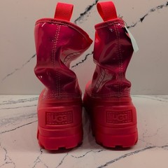 UGG KIDS CLASSIC BRELLAH MINI SUPER CORAL KIDS SIZE US 4 NEW