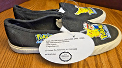 NWT Vintage 2000 Pokemon gotta catch them all Shoes Kids Size 12 Black Slip On