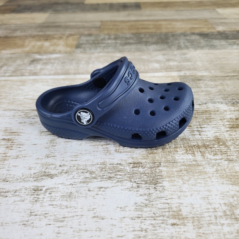 Crocs Classic Clog Kids Sz 6 C6 Blue Rubber Round Toe Comfort Slip On Slingback