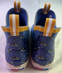 Xtratuf Kid’s Ankle Deck Boots-Light Blue/Whale Pattern-Size: 5