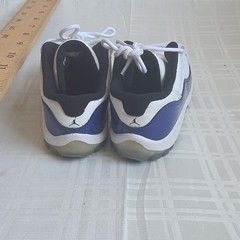 Jordan Air Jordan 11 Low Kids White/Blue/Black Sneakers 10C 645107-100