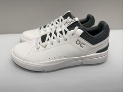 On Cloud The Roger Youth White/Olive * 3YG10031528 * Youth 5