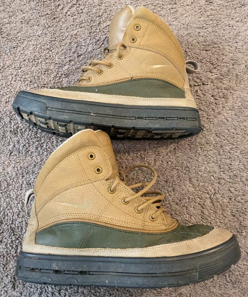 Nike ACG Woodside 2 Brown Boots 524872-301 Youth Size 5 / Women’s 6.5