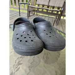 Kids Crocs Classic Lined Clogs Black Fuzzy Warm Shoes Size J2 With Charms