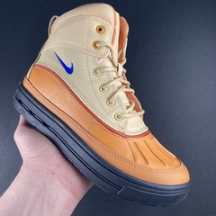 MISMATCH Right Boot 4.5/Left Boot 5 – Nike Woodside 2 High „Sesame“ – 524872-201