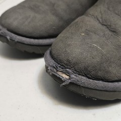 UGG Kids Classic II Short Cuff Boots 1017703K Gray Sheepskin Big Kids Sz 6