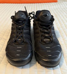 Nike Air Max Plus Black Unisex Kids Sneaker US 6.5Y (EU 39) CD0609-001