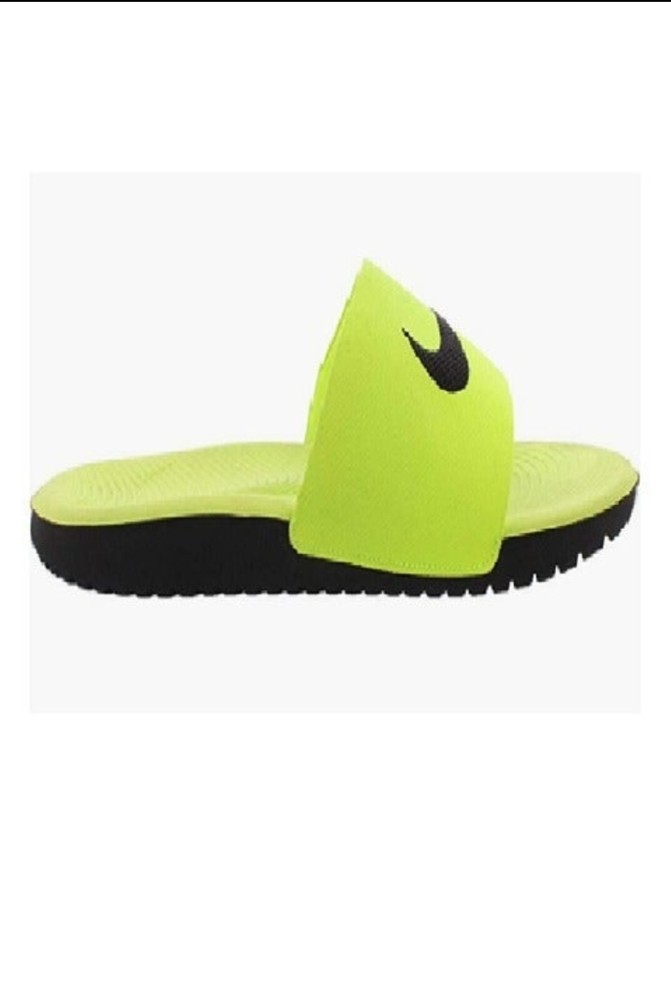 nike kawa slide (GS/PS) big kid size 7 VOLT