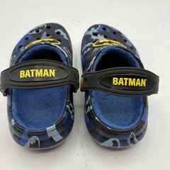 Crocs Batman Lined Clogs Kids Size C9 Blue Black Bat Logo Slip On Shoes