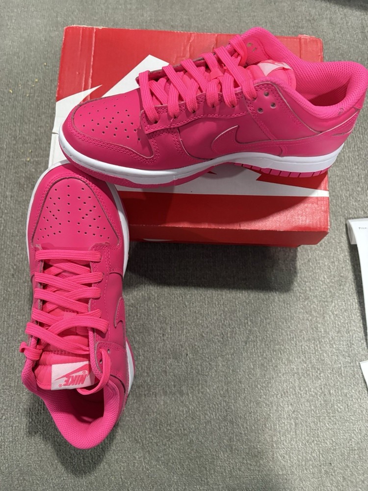 Nike Dunk Low Sneaker Pink White Logo Unisex Kids Basketball 5Y US AT-2/AD-9085