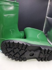 ZOOGS Waterproof Kelly Green Rain Boots Junior Size 1 NEW