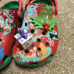 Disney Iconic Christmas Crocs Clogs Mickey & Friends Holiday Presents Child 12