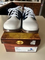 Footmates Cheer Saddle Oxford Size 13.5 child Navy & White Dress School Uniform