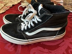 VANS Old Skool Mid High Top Youth Size 6 Black/White Galaxy Pattern.