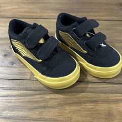 VANS Old Skool X Harry Potter Golden Snitch I Open At The Close Toddler 4C
