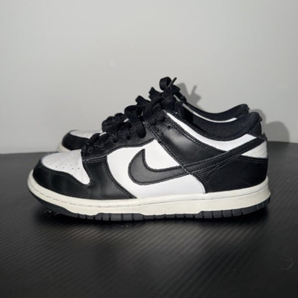 Nike Dunk Low GS Panda Black/White Leather Low Top US 4Y CW1590-100