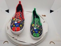 Mario Kart Super Mario Bros Slip on Shoes Sneakers Unisex Youth Size 13 Child
