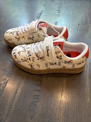 2026 Aldi Disney Mickey Mouse Children’s Sneaker Size 2 NIB