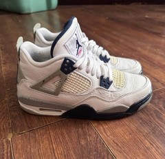 Jordan 4 Retro Midnight Navy GS White/Gray/Navy Leather Sneakers Size 6.5Y