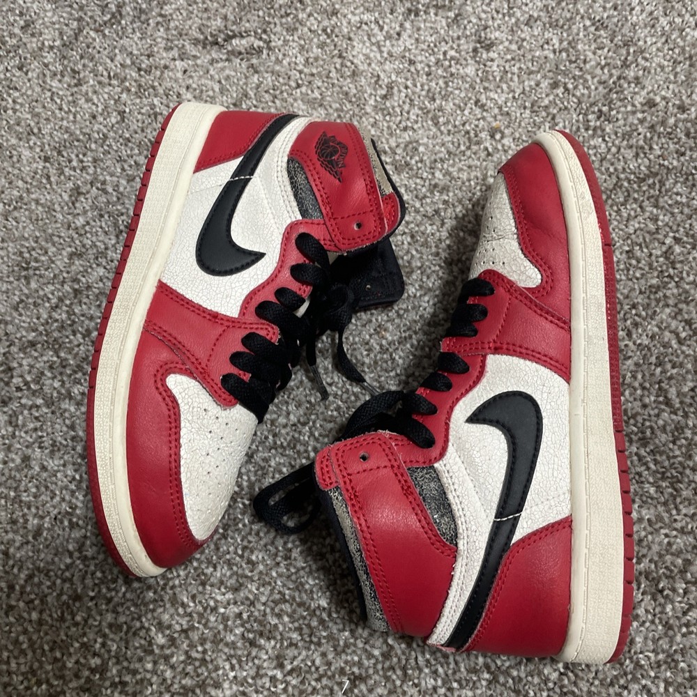 Air Jordan 1 Retro Lost And Found PS Shoe Size 2Y Red FD1412-612 Preowned