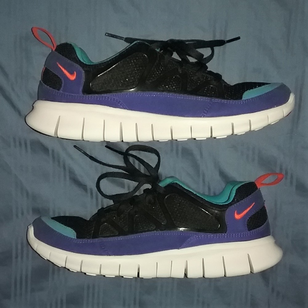 2012 Kid’s Nike Free Huarache Light (GS) #555247-001 Size 5Y Running Shoes
