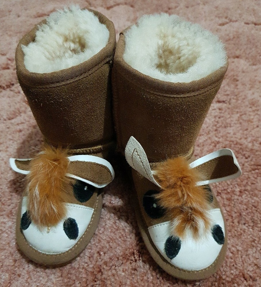 EUC Kid UGG Boot Pony Classic Non-Slip used 1wk 7-8 (26-27) Australian sheepskin