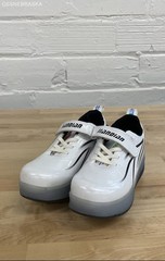 White Childrens two-wheel walking shoesroller shoes – Size 35