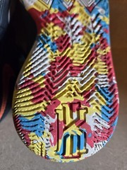 Size 4Y (GS) – Nike Kyrie Flytrap 6 SE Mid Black Multicolor Basketball Shoe