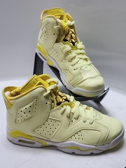 Nike Air Jordan 6 Retro GS Dynamic Yellow Floral 543390-800 Size 7Y(Women’s 8.5)