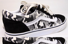 VANS Old Skool Low Top Skateboard Sneakers Youth Kids Size 6.5 Black White Suede