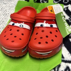 Crocs Classic Clog Lighting 🏎️ McQueen Junior 2 Brand New With Tags.
