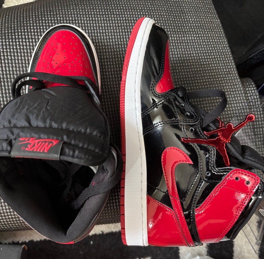 Size 6.5 (GS) – Jordan 1 Retro OG High Patent Bred