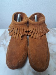 Minnetonka Kids Concho Feather Moccasin Boots Brown Sz 2 Handmade Suede
